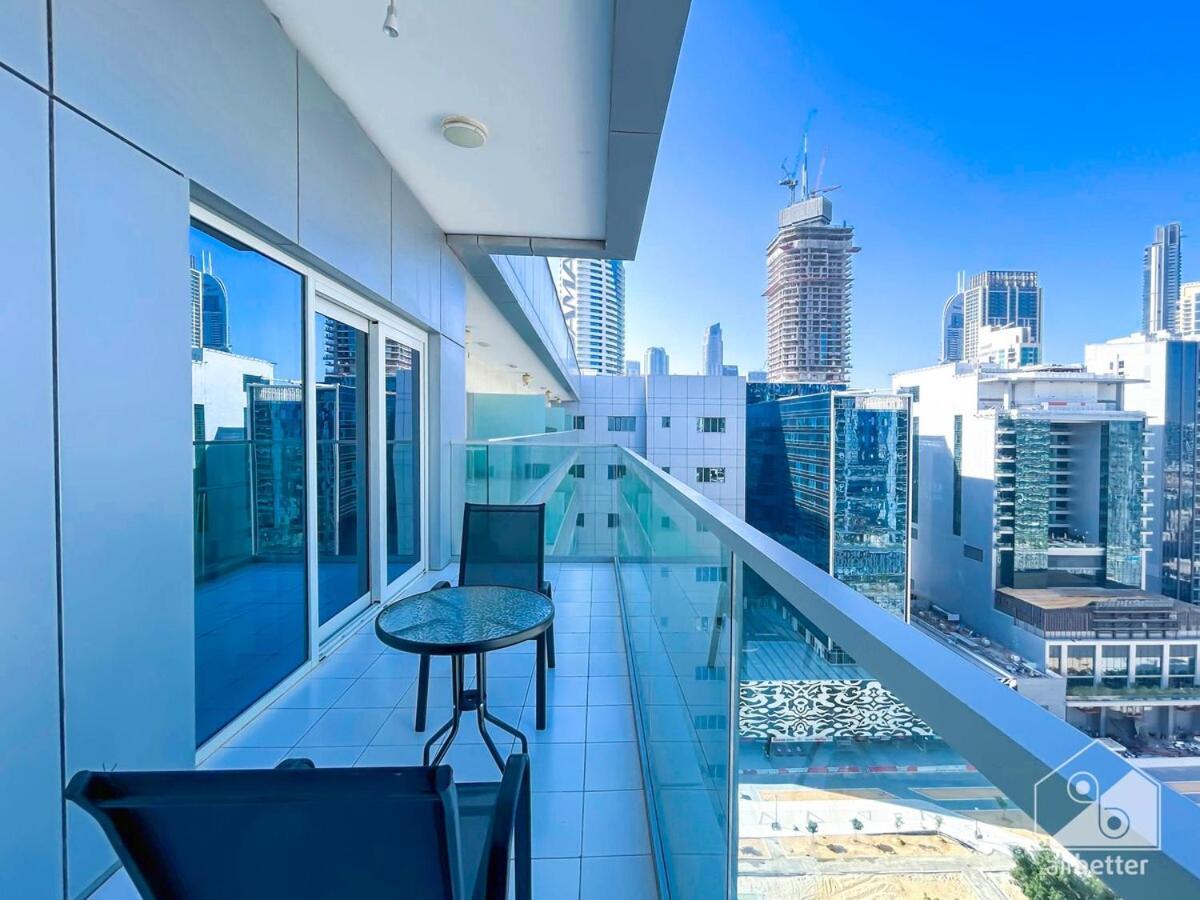 Luxury Stay At Damac Majestine With Balcony & Views Dubai Exterior photo