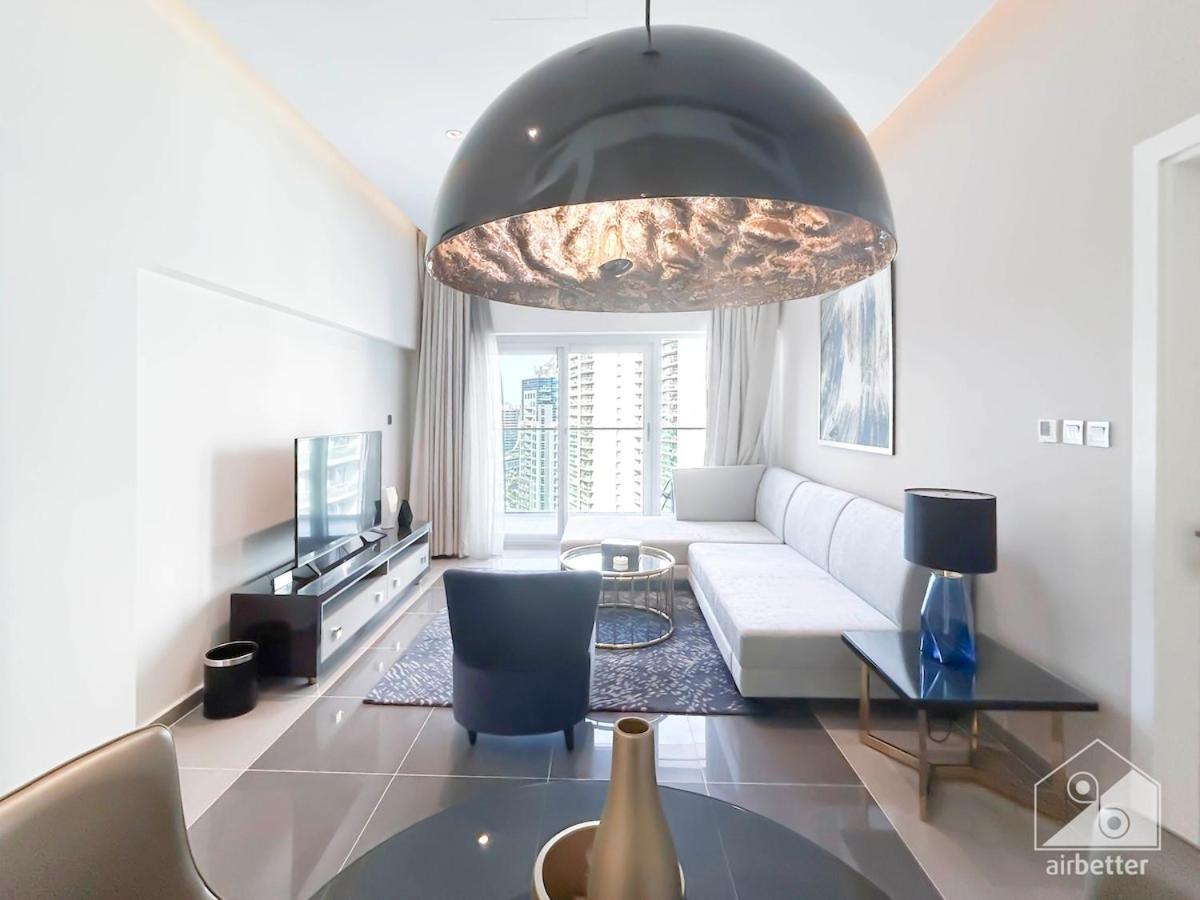 Luxury Stay At Damac Majestine With Balcony & Views Dubai Exterior photo