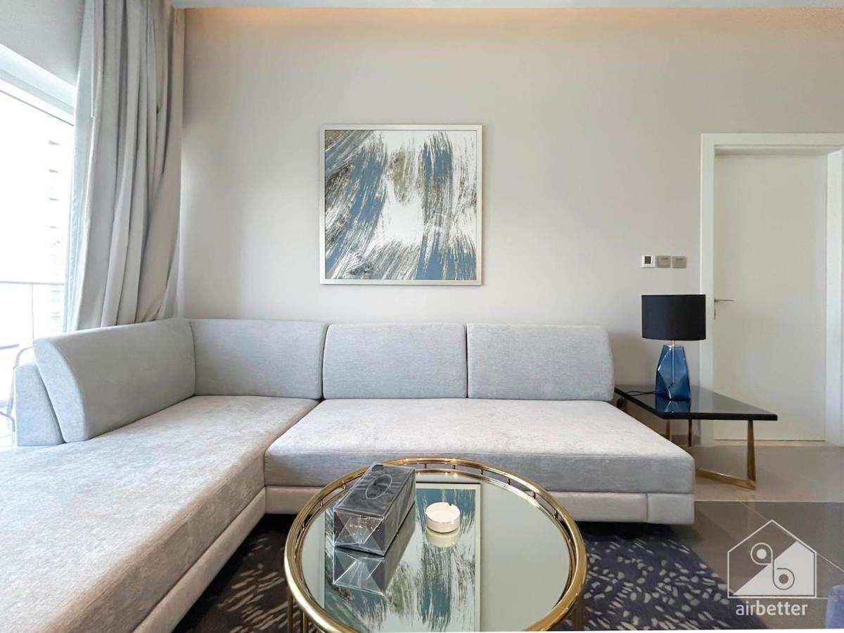 Luxury Stay At Damac Majestine With Balcony & Views Dubai Exterior photo
